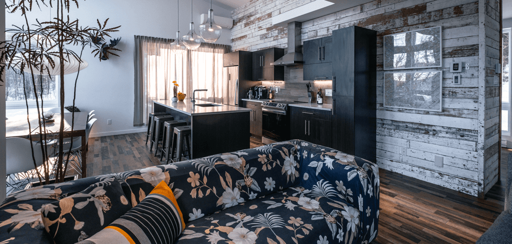 Living room at Chalet Villa Bianca | Luxury cottages for rent in Lanaudiere | Chalets Zenya