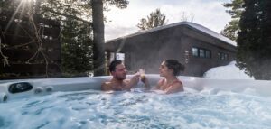 Spa privé Chalet DesignPur | Chalets de luxe à louer dans Lanaudière | Chalets Zenya