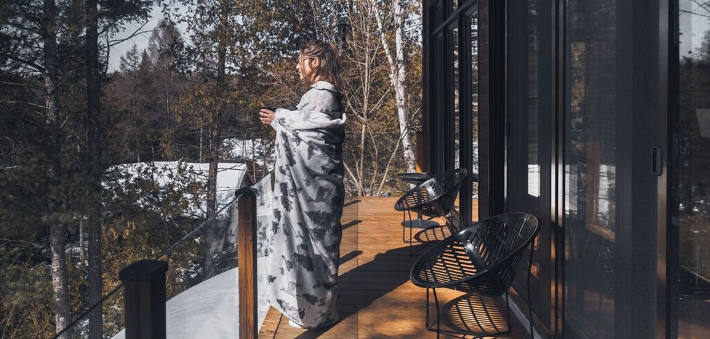 Vue extérieure du Chalet DesignPur | Chalets de luxe à louer dans Lanaudière | Chalets Zenya