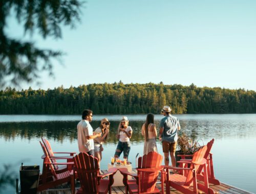 Quai privé sur le lac au Chalet DesignPur | Chalets de luxe à louer dans Lanaudière | Chalets Zenya
